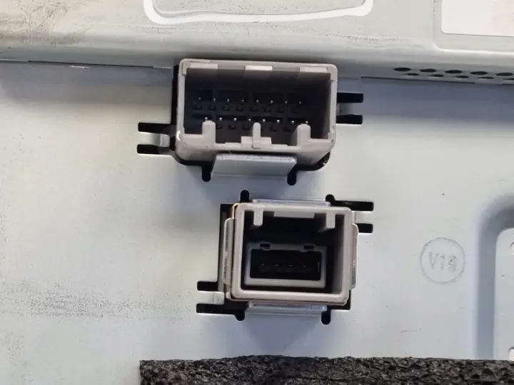 Volvo VOLVO V60 I S60 II XC60 I EKRAN NAWIGACJI Wyświetlacz 31357099