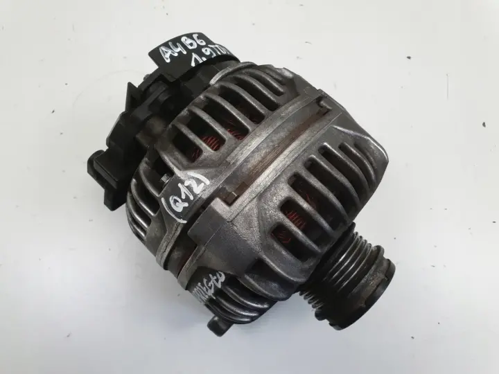 Audi A4 B6 1.9 TDI ALTERNATOR Bosch 028903029Q 0124525010 140A