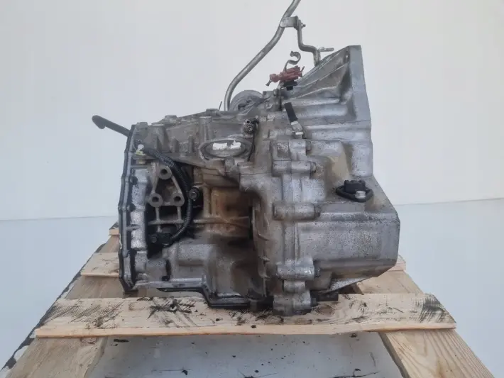 Nissan Qashqai 1.6 16V AUTOMATYCZNA SKRZYNIA BIEGÓW automat 2WD