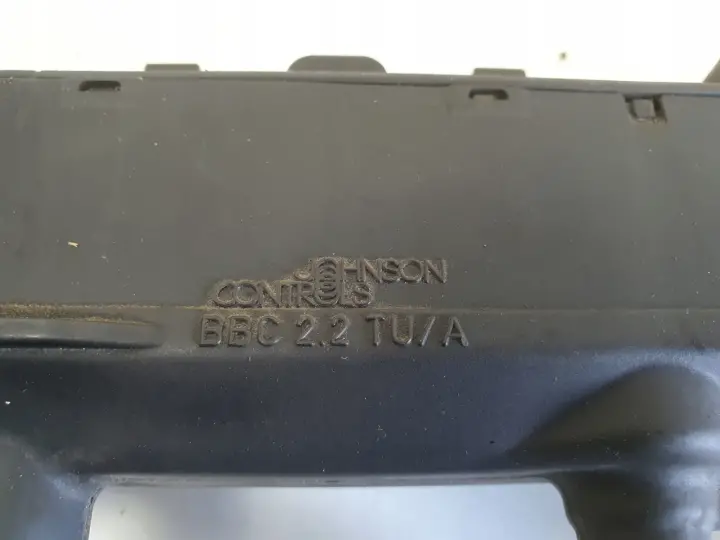 Peugeot 307 1.4 8V CEWKA ZAPŁONOWA 9654814480
