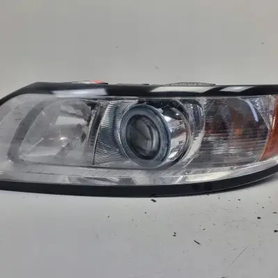 Volvo S40 II V50 LIFT XENON PRZEDNIA LAMPA LEWA lewy przód 31265698