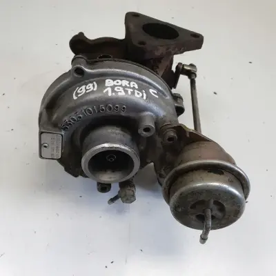 VW Golf IV 1.9 TDI TURBOSPRĘŻARKA 038145701D