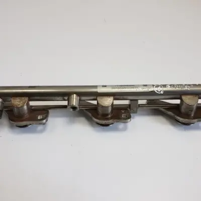 Mercedes W205 3.0 V6 LISTWA WTRYSKOWA A2760781245