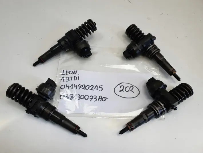VW Audi Skoda 1.9 TDI WTRYSK Wtryskiwacz pompowtryskiwacz 038130073AG 105KM