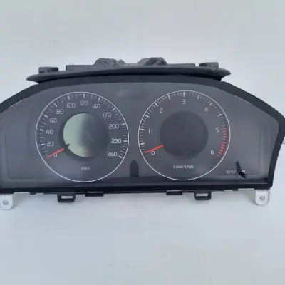 Volvo S80 II V70 III XC70 II 2.4 D5 LICZNIK ZEGARY Europa 30786623AB