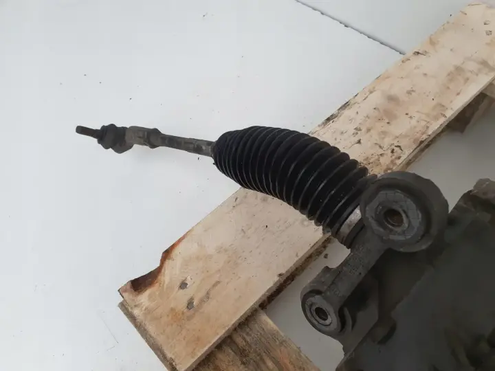 VW Passat B7 MAGLOWNICA przekładnia kierownicza EUROPA 3C1423105C