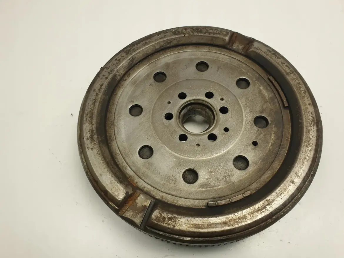 VW Passat B6 2.0 FSI KOŁO DWUMASOWE dwumasa DWUMAS