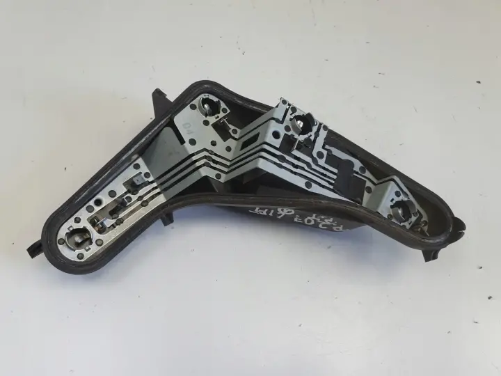 Peugeot 207 lift WKŁAD TYLNEJ LAMPY Prawy tył VP9PXFX-13N004-A