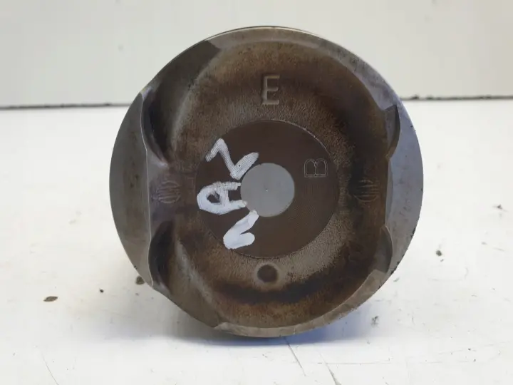 Toyota RAV4 II 2.0 VVTI TŁOK KORBOWÓD 1AZ