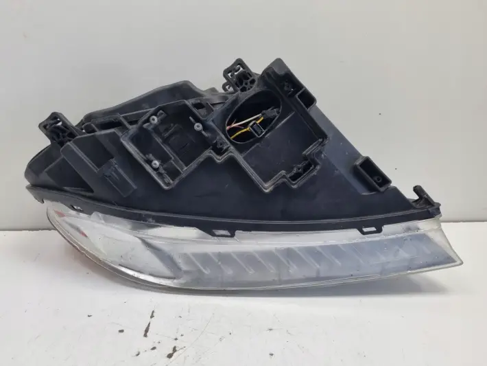 Volvo S80 II V70 III XC70 PRZEDNIA LAMPA LEWA LEWY PRZÓD XENON 31214347