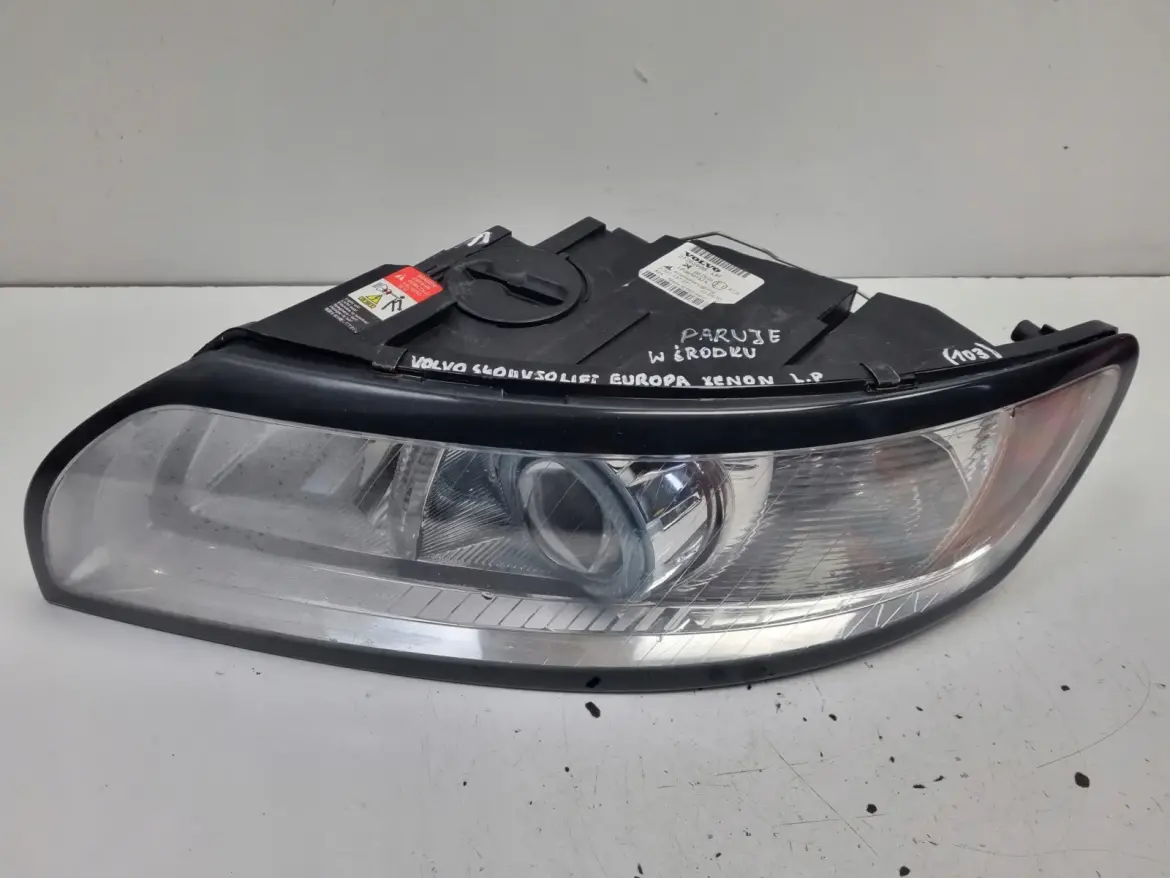 Volvo S40 II V50 LIFT XENON PRZEDNIA LAMPA LEWA lewy przód 31265698