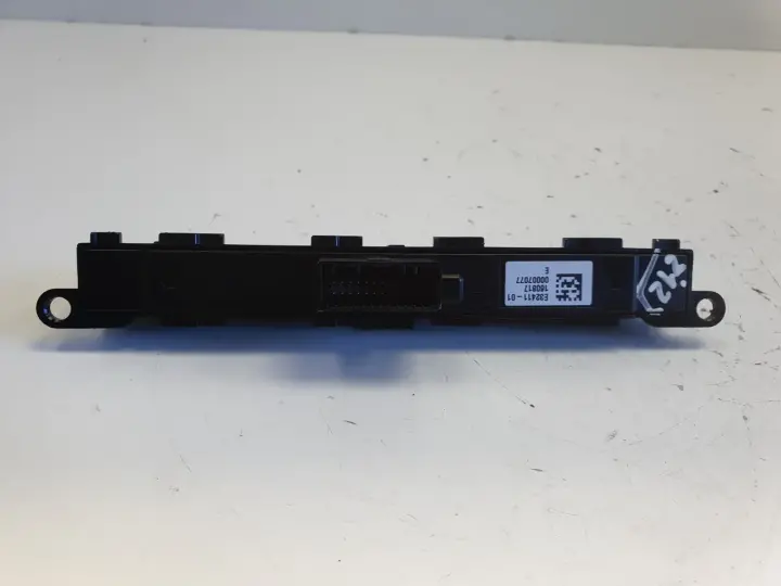 Renault Megane IV PANEL STEROWANIA PODGRZEWANIEM FOTELI 283E80562R