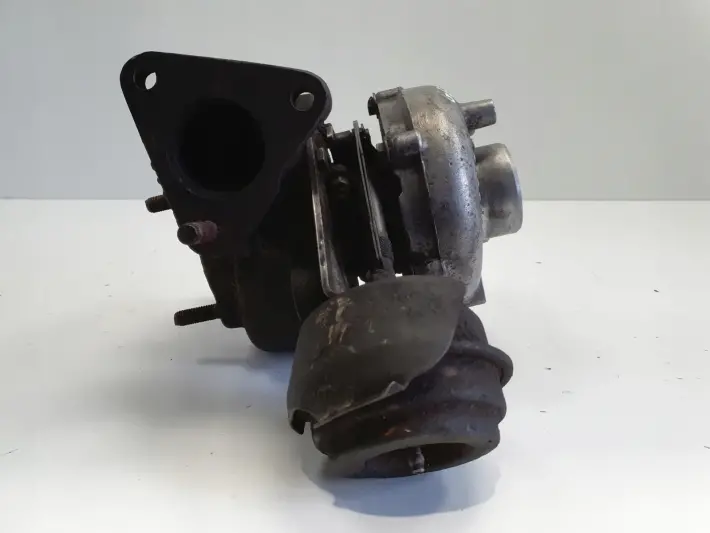Audi A6 C5 1.9 TDI TURBOSPRĘŻARKA turbo 028145702H
