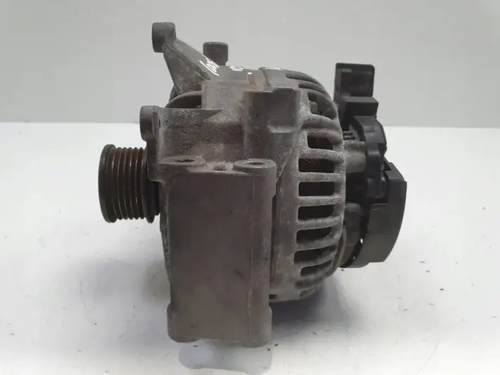 Mercedes W211 2.2 CDI ALTERNATOR 0124625014 A0131540002