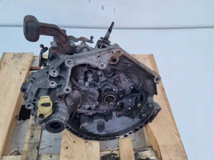 Peugeot 206 1.4 8V SKRZYNIA BIEGÓW 20CF15 manual MANUALNA