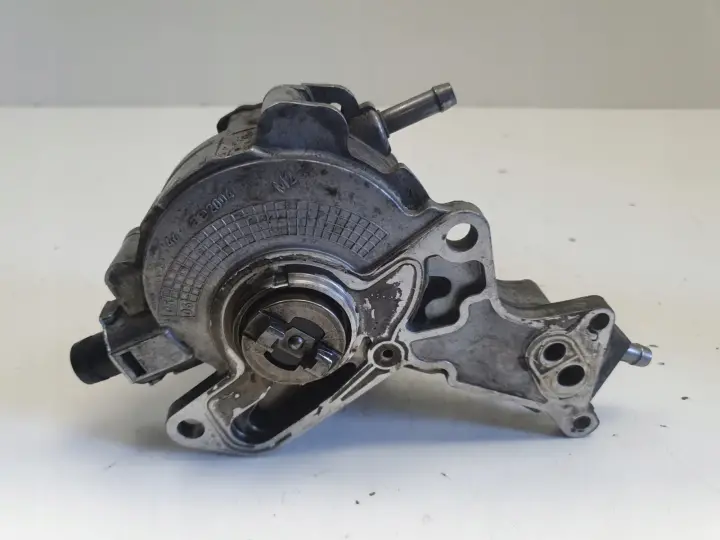 Audi A4 B5 B6 B7 A6 C5 1.9 TDI POMPA VACUM wakum 038145209H