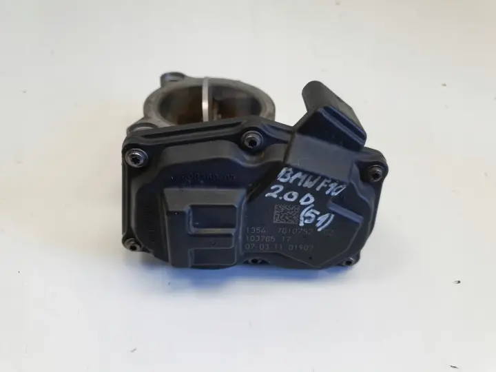 BMW F10 F11 2.0 D PRZEPUSTNICA 7810752