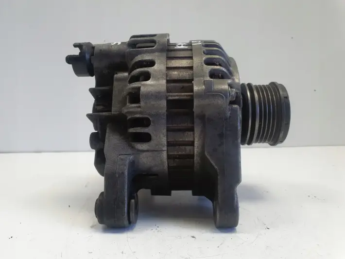 Renault Kangoo 1.5 DCI ALTERNATOR 8200373636 110A