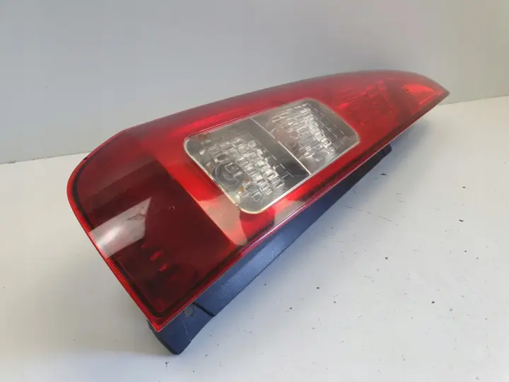 Ford Fusion 05-12r LIFT TYLNIA LAMPA LEWA LEWY TYŁ kierowcy