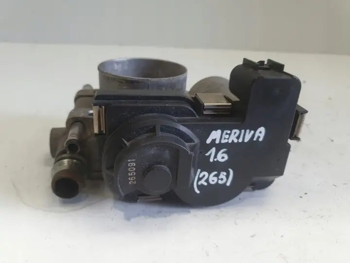 Opel Astra III H 1.6 16V PRZEPUSTNICA 055559227