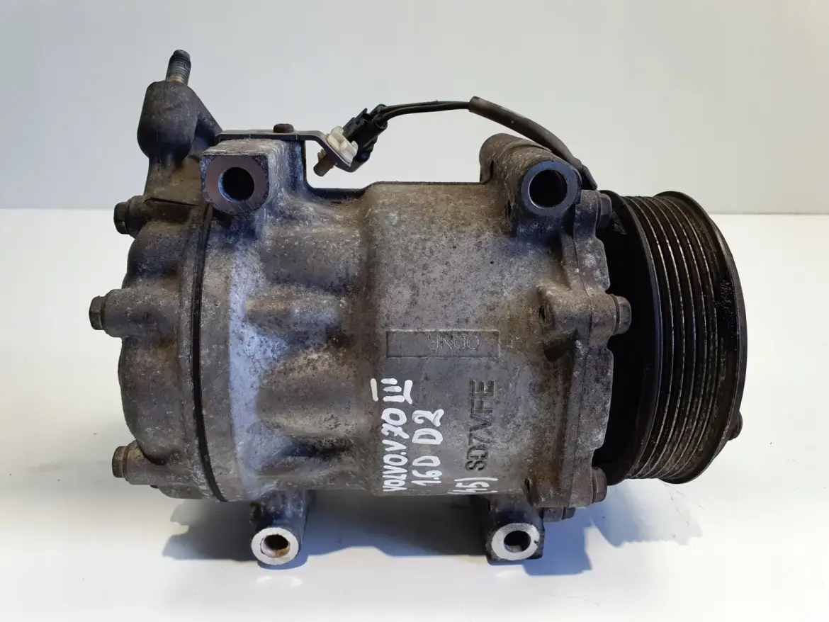 Volvo V70 III 1.6 D D2 SPRĘŻARKA KLIMATYZACJI pompa 31348213
