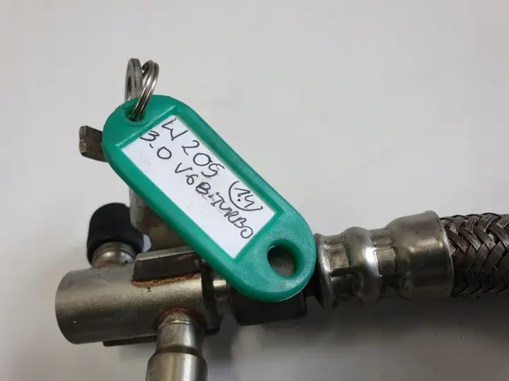 Mercedes W205 3.0 V6 WĄŻ PRZEWÓD rurka