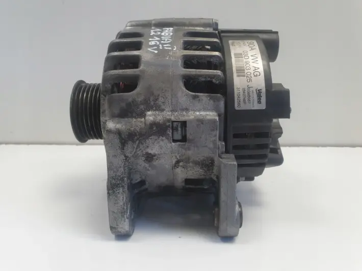 Skoda Fabia I 1.2 12V ALTERNATOR 90A 03D903025J valeo