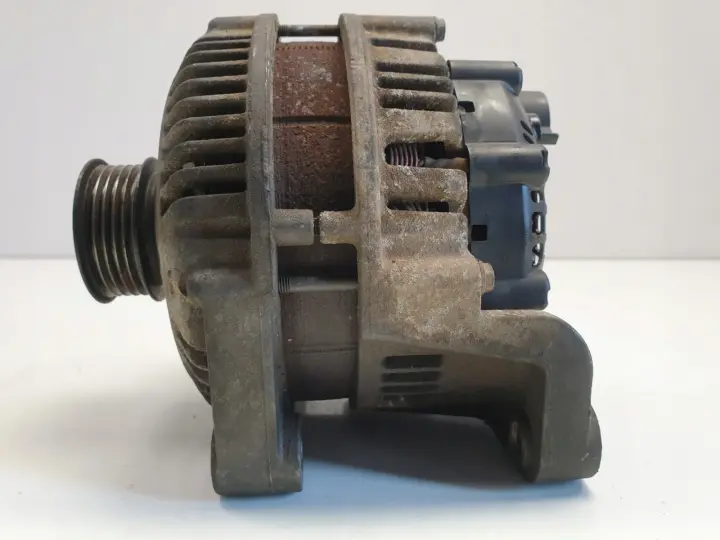 Range Rover III L322 3.0 D ALTERNATOR YLE500180