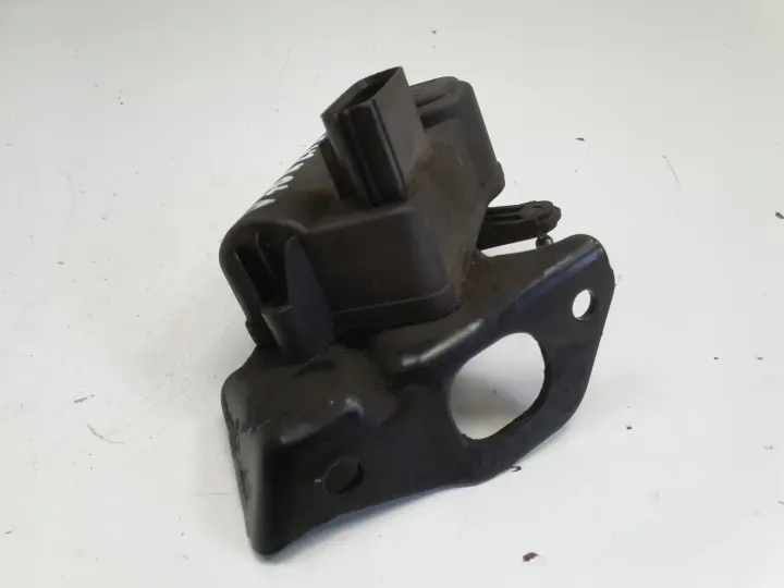 Volvo S60 I V70 II 2.4 D5 NASTAWNIK KLAP KOLEKTORA 30756100