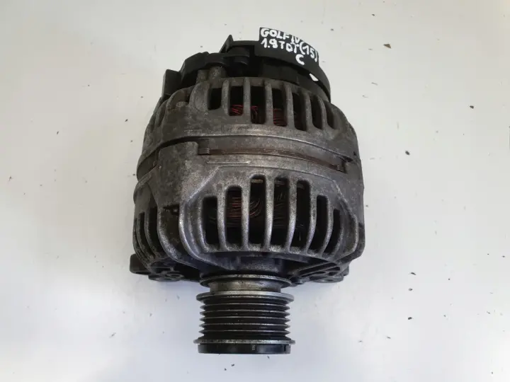 VW Golf IV 1.9 TDI ALTERNATOR bosch 028903028E 120A