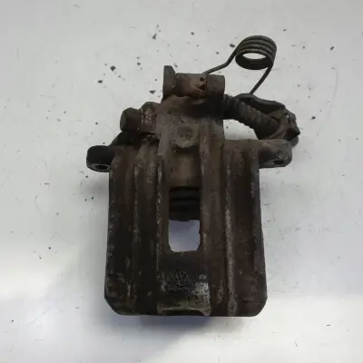 VW Golf IV Bora Audi A3 Toledo II LEWY ZACISK HAMULCOWY tył kierowcy Lucas