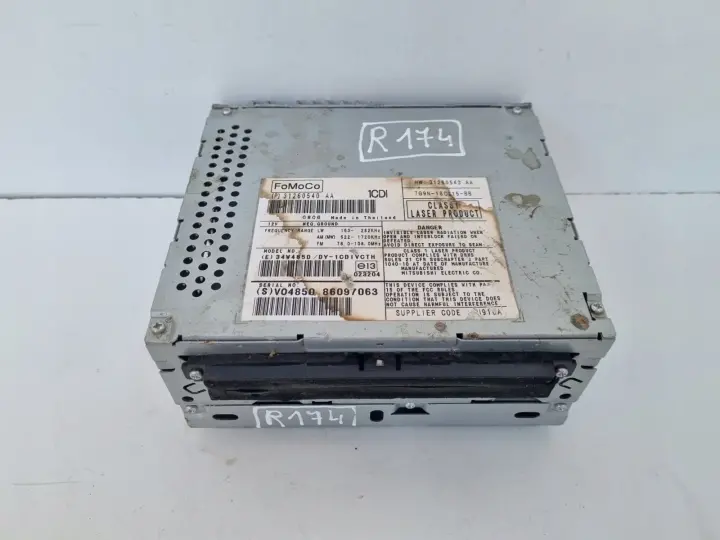 Volvo XC70 V70 III S80 II RADIOODTWARZACZ Radio CD 31260540 31260540AA
