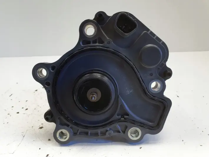 Toyota Yaris III 1.5 H HYBRID ELEKTRYCZNA POMPA WODY