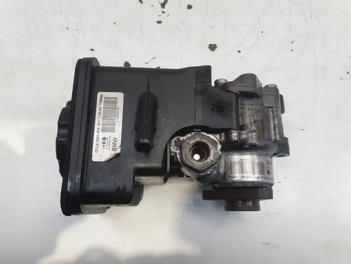BMW E60 E61 2.5 3.0 D POMPA WSPOMAGANIA 7693974101