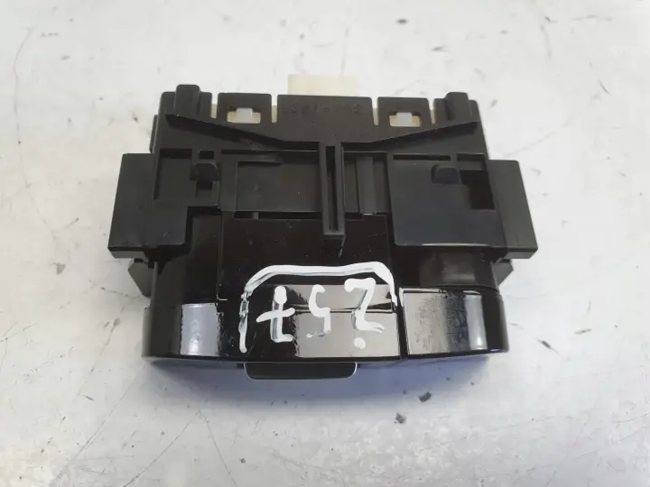 Toyota Corolla E21 EV PRZEŁĄCZNIK EV PANEL drive mode 75L678