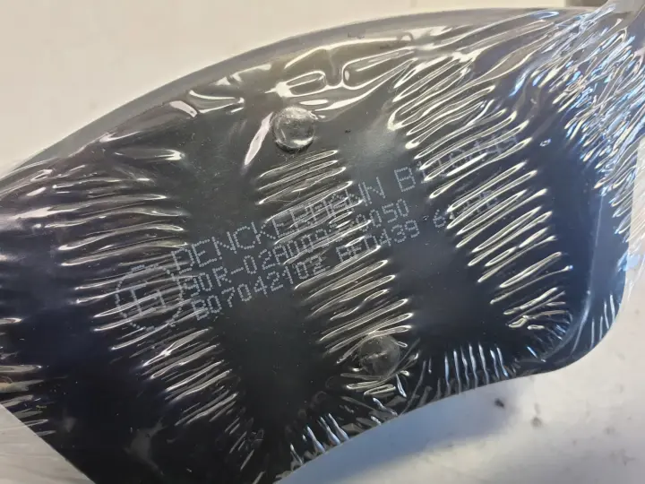 Mercedes CLK W209 3.0 V6 KLOCKI HAMULCOWE Przód