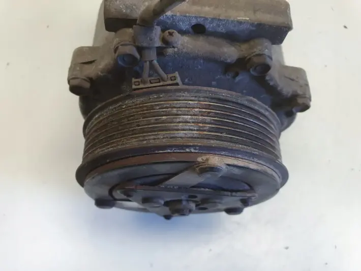 Volvo S40 II V50 1.6 D D2 SPRĘŻARKA KLIMATYZACJI 31348245