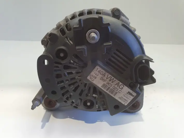 Audi A3 II 8P 1.9 TDI ALTERNATOR 06F903023C valeo