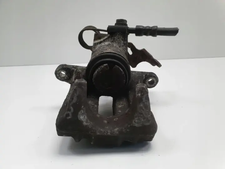 Vw Passat B5 Audi A4 B5 ZACISK HAMULCOWY Lewy tył Lucas