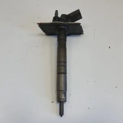 VW Passat B6 2.0 TDI WTRYSKIWACZ wtrysk 03L130855X 0986435366