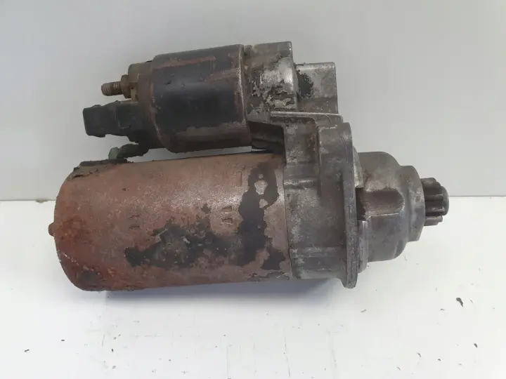 VW Golf IV Bora 1.9 TDI ROZRUSZNIK bosch 0001125012