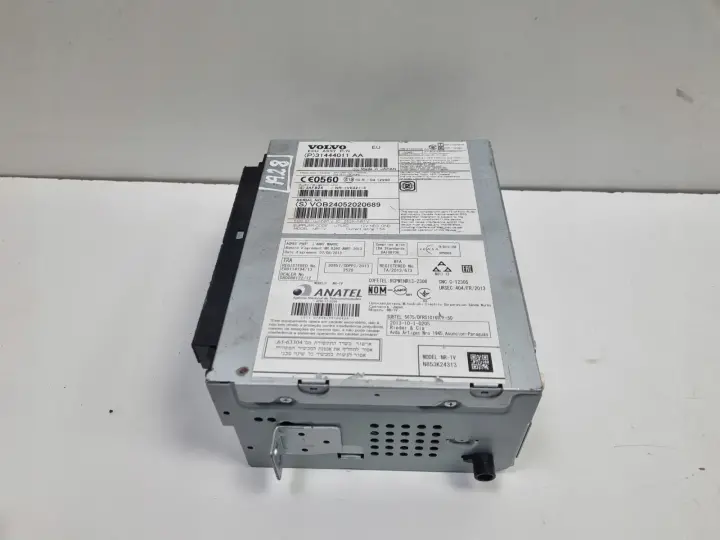 Volvo VOLVO V60 I S60 II V40 II CZYTNIK NAWIGACJI Radio 31444011AA 31444011