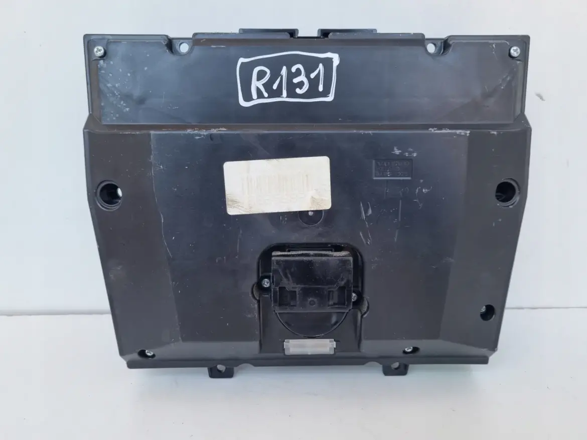 Volvo S60 II V60 I XC60 I PANEL KLIMATYZACJI Nawiewu radia 31398065