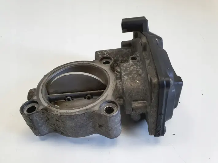 BMW F10 F11 2.0 D PRZEPUSTNICA 7810752