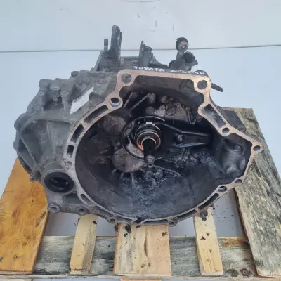 Toyota Corolla Verso II 2.2 D4D SKRZYNIA BIEGÓW manualna MANUAL