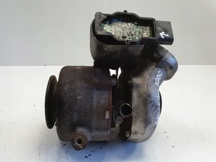 BMW E87 E90 2.0 D TURBOSPRĘŻARKA 7795498