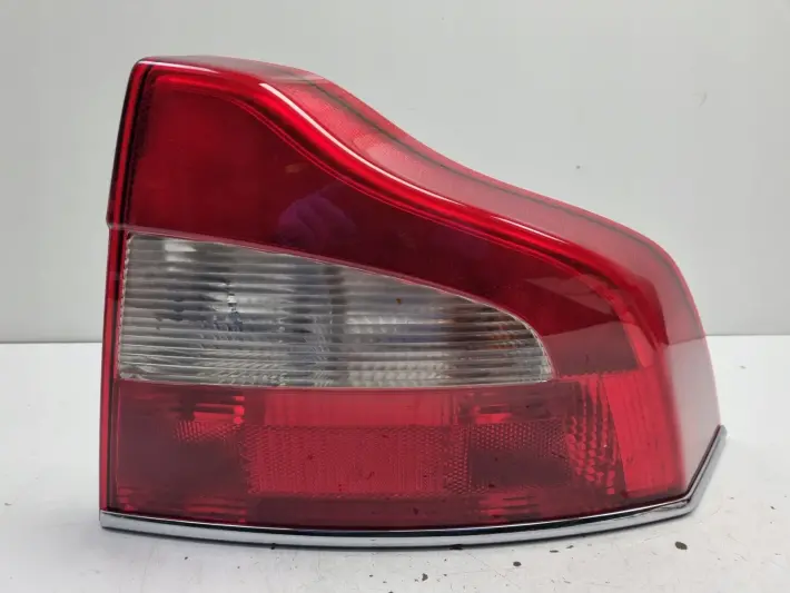 Volvo S80 II 06-11r TYLNIA TYLNA LAMPA PRAWA prawy tył ORYGINAŁ