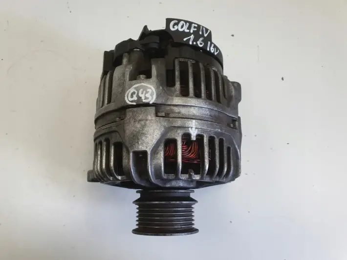 VW Golf IV Bora Leon Octavia 1.4 1.6 16V ALTERNATOR Bosch 028903028D 90A