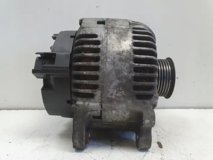 Audi A6 C6 2.7 TDI ALTERNATOR 059903015R 180A valeo