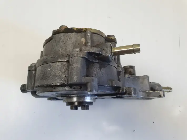 Audi A4 B6 1.9 TDI POMPA VACUM wakum 038145209A